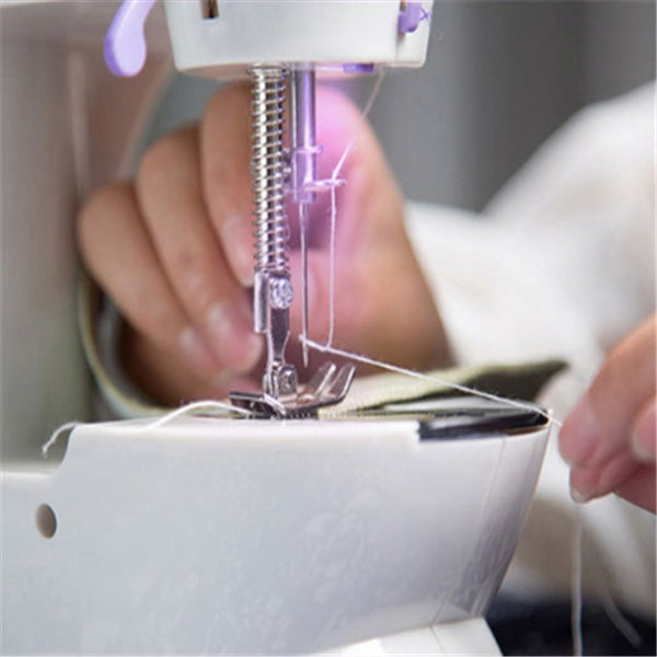 202 Mini Portable Sewing Machine