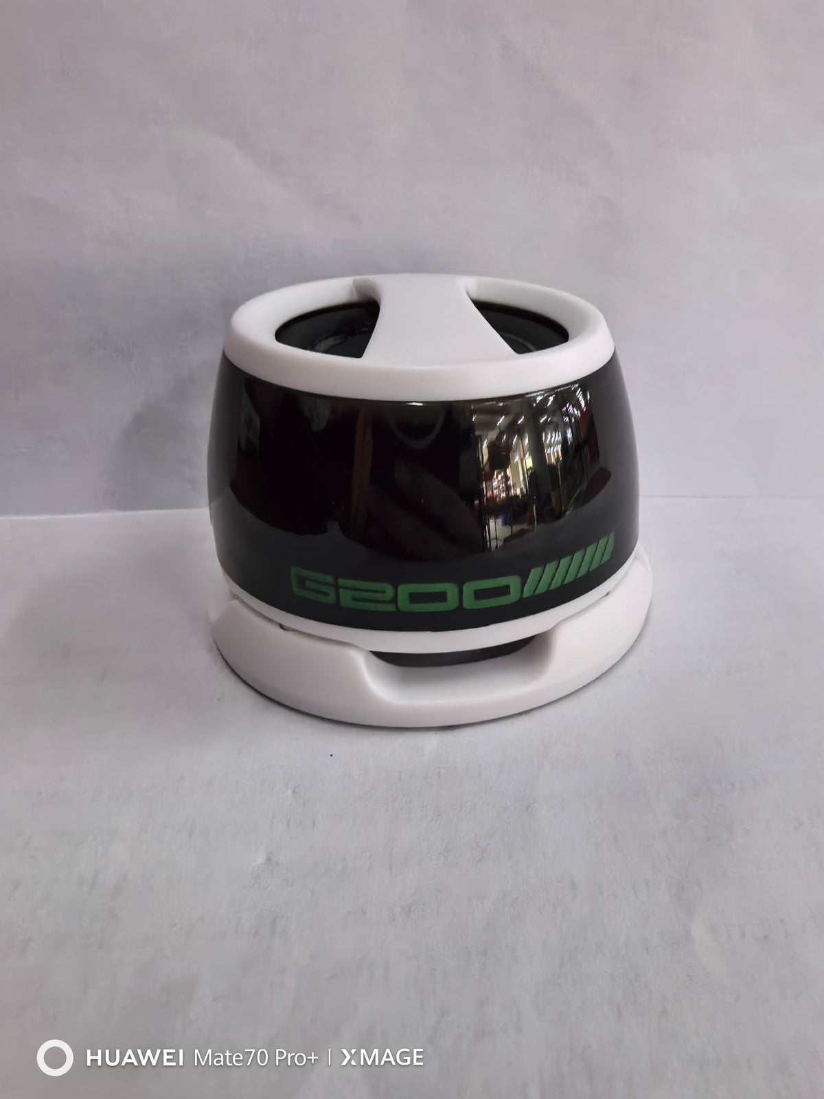 Portable Bluetooth Speaker G200 RGB Lighting Speaker BT5.3 Mini Sound Box 7 Hours Playback Magnetic Phone Holder