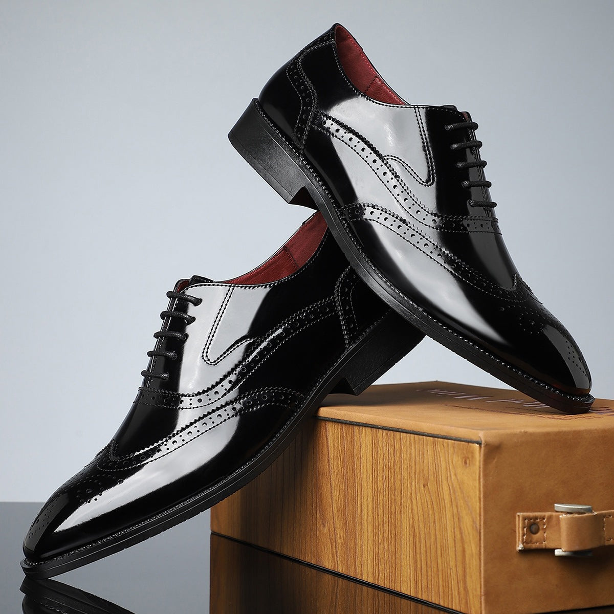 Men's British-style Business Formal Pointed-toe Lace-up Casual Shoes