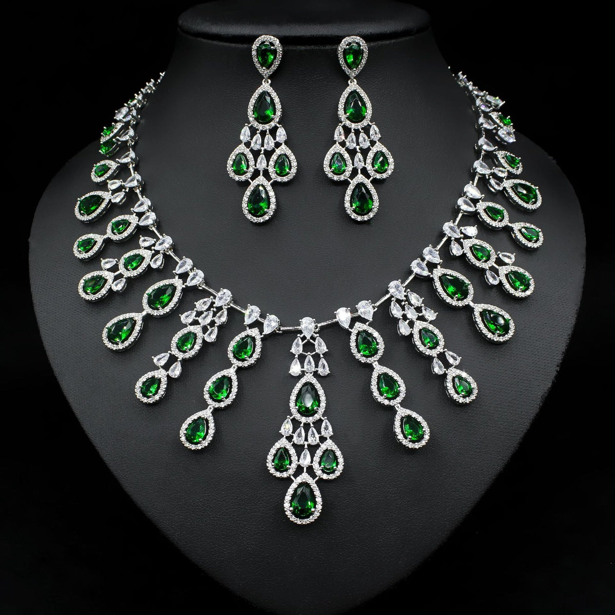 Women's Fashion Water Drop Zircon Necklace Earrings Set