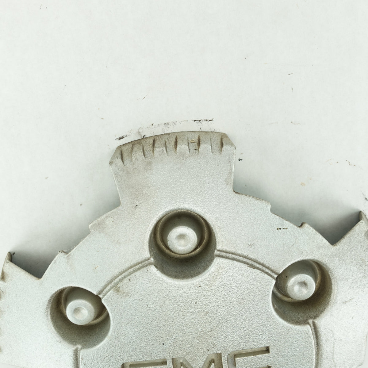 2004 2005 2006 2007 2008 GMC Canyon Center Hub Cap Cover