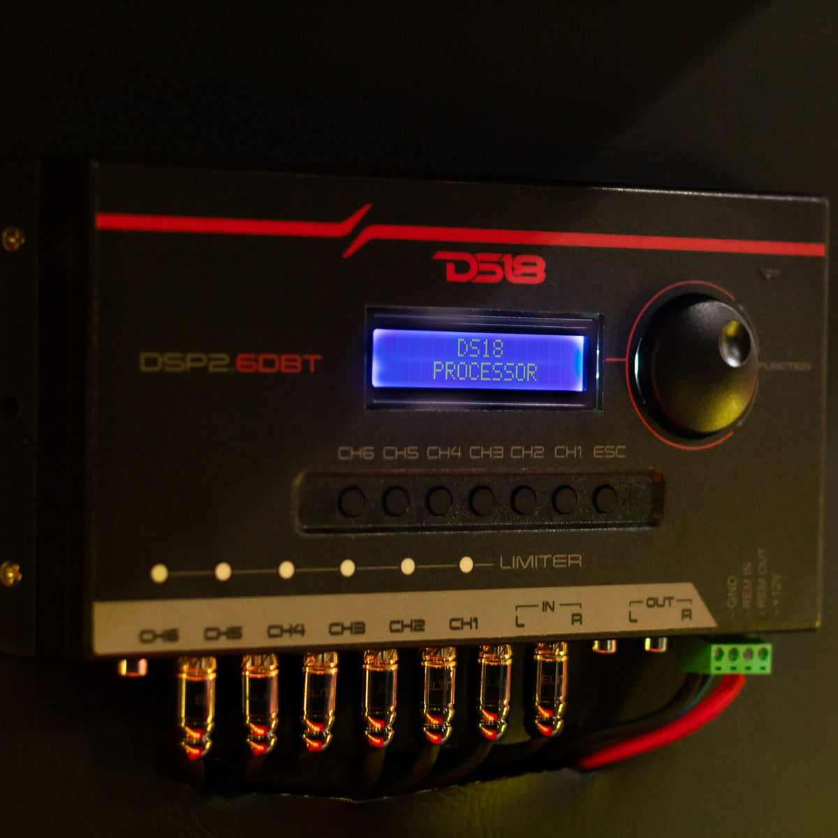 2-Channel In and 6-Channel Out Digital Sound Processor (DSP) with Bluetooth and LCD Screen DS18