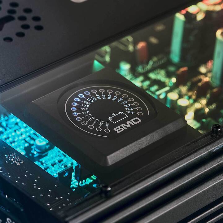 SMD Monoblock Amplifier with VM-1 Voltmeter and Digital LED Lights 5000W RMS at 1-ohm - Steve Meade Designs DS18